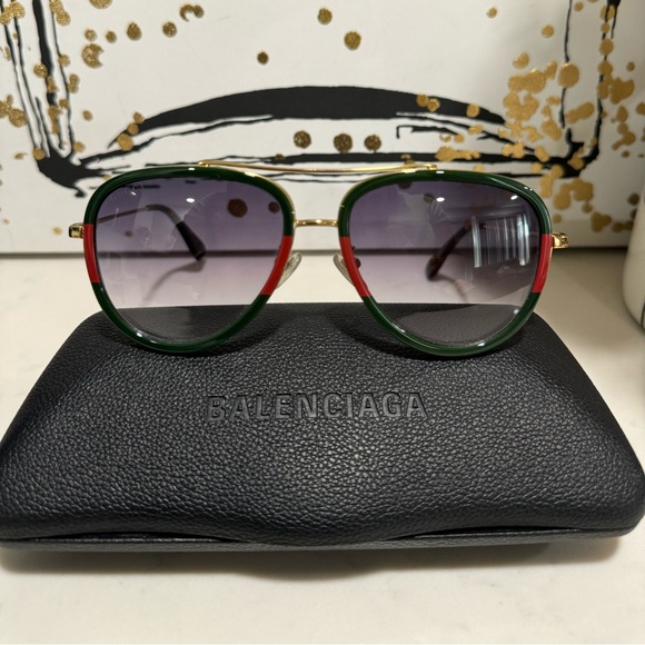 GUCCI gradient pilot sunglasses ✨ - Picture 5 of 13